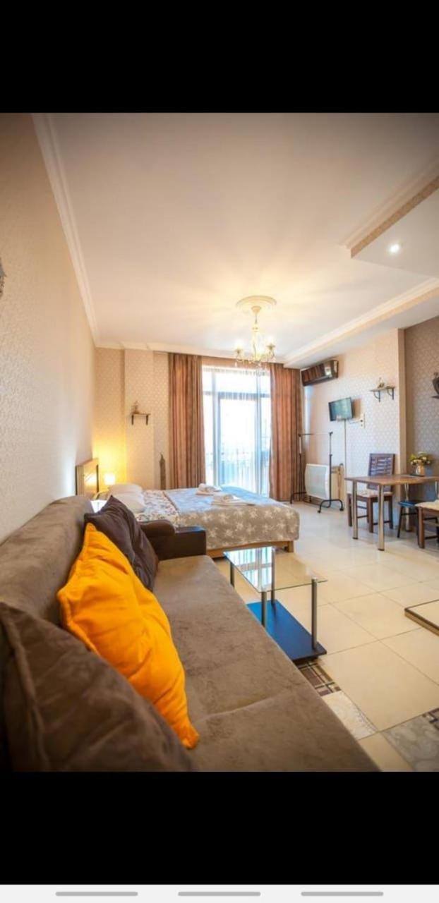 Apartment On L.Meskhishvili Turn Tbilisi Eksteriør bilde