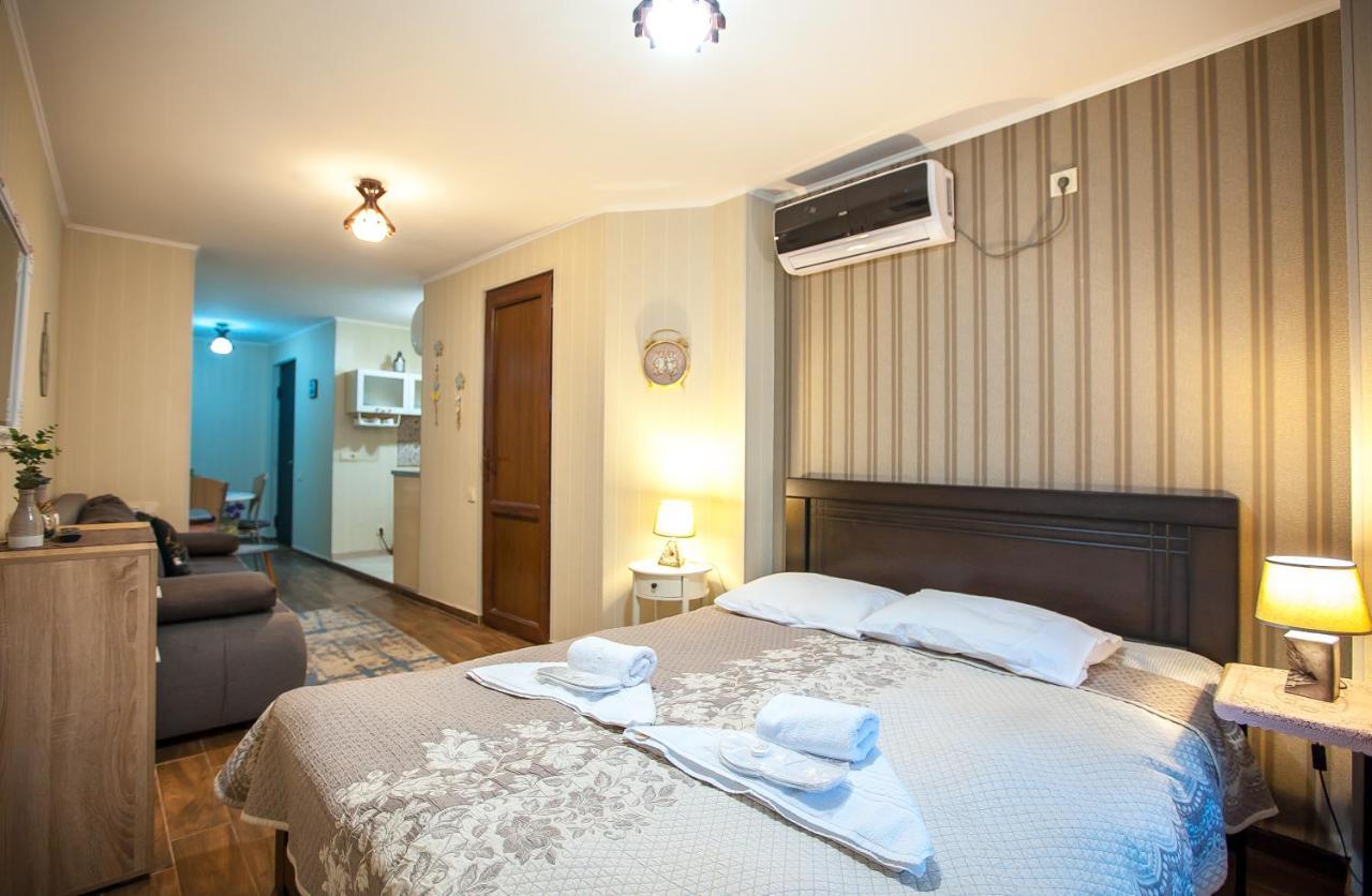 Apartment On L.Meskhishvili Turn Tbilisi Eksteriør bilde