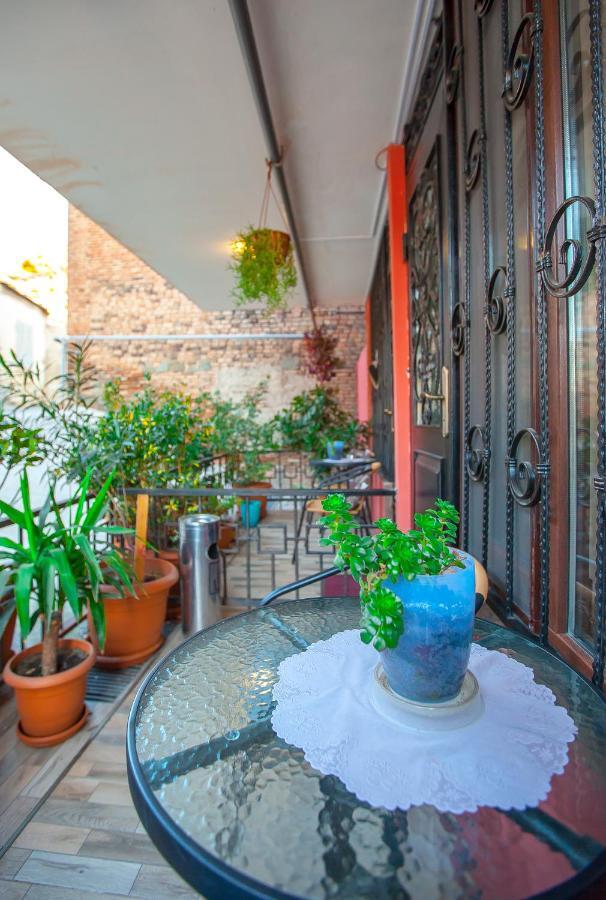 Apartment On L.Meskhishvili Turn Tbilisi Eksteriør bilde